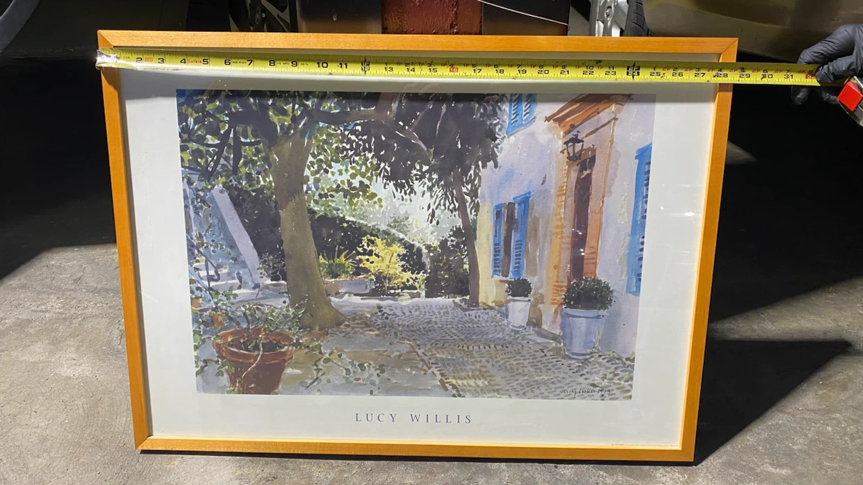 Framed "Courtyard" Print by Lucy Willis - photo 3