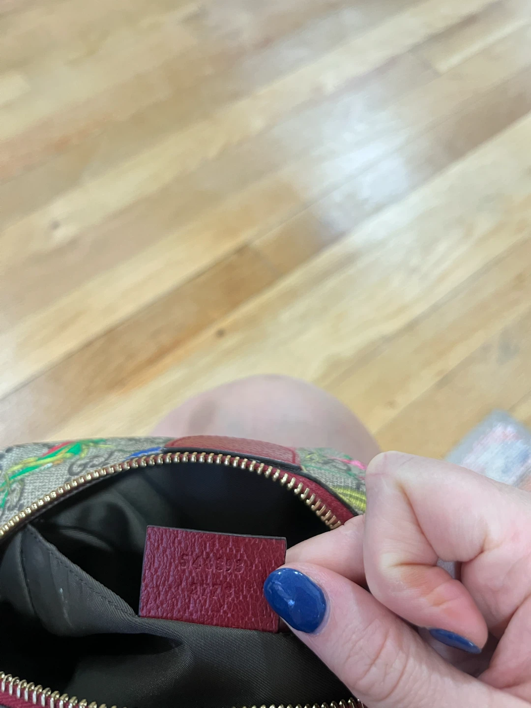 Gucci Floral GG Supreme Cosmetic Pouch - photo 4