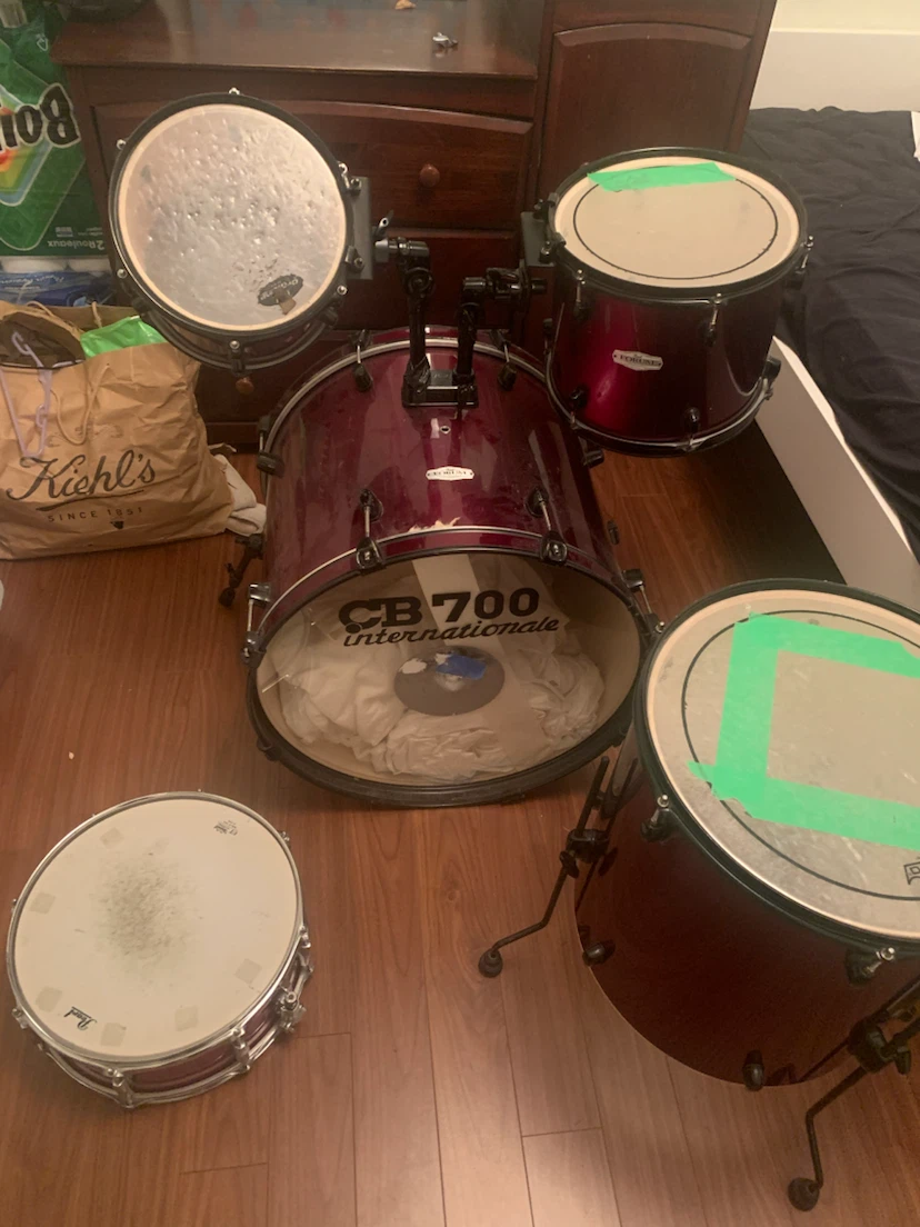 CB700 Pearl Maroon drum kit - Snare, Toms, Bass