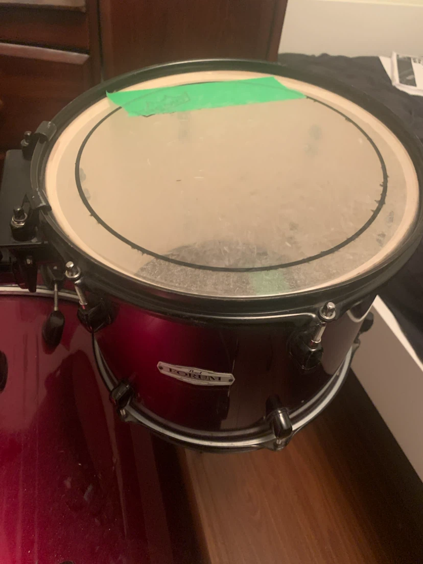 CB700 Pearl Maroon drum kit - Snare, Toms, Bass - photo 3