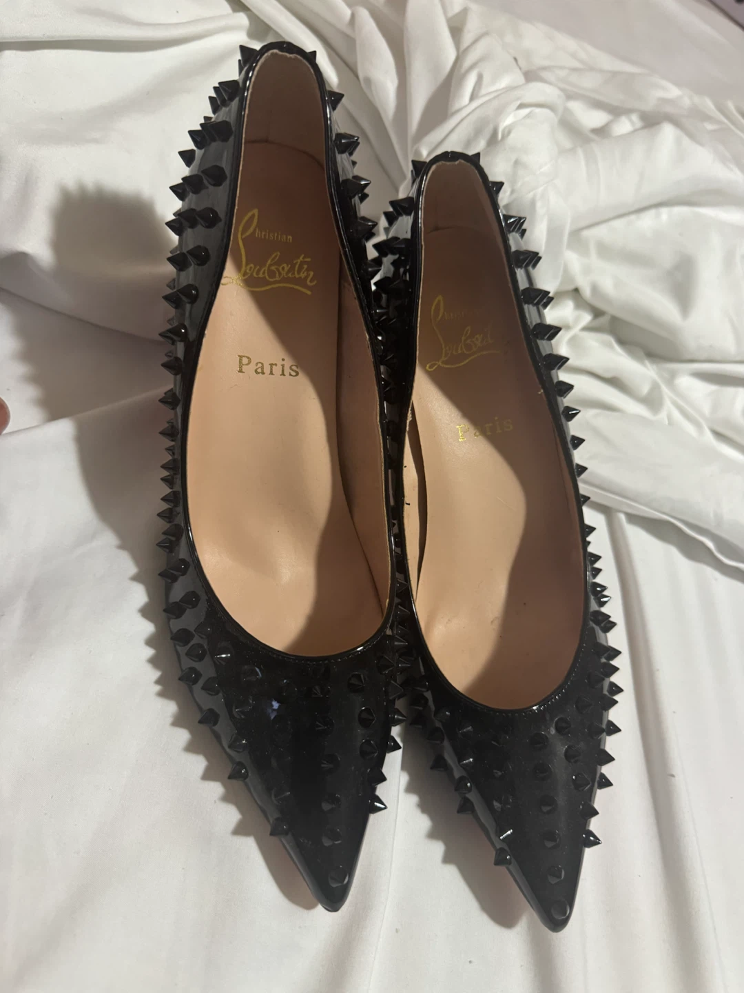 Authentic Christian Louboutin Black Pointed Toe Heels Red Sole - photo 3