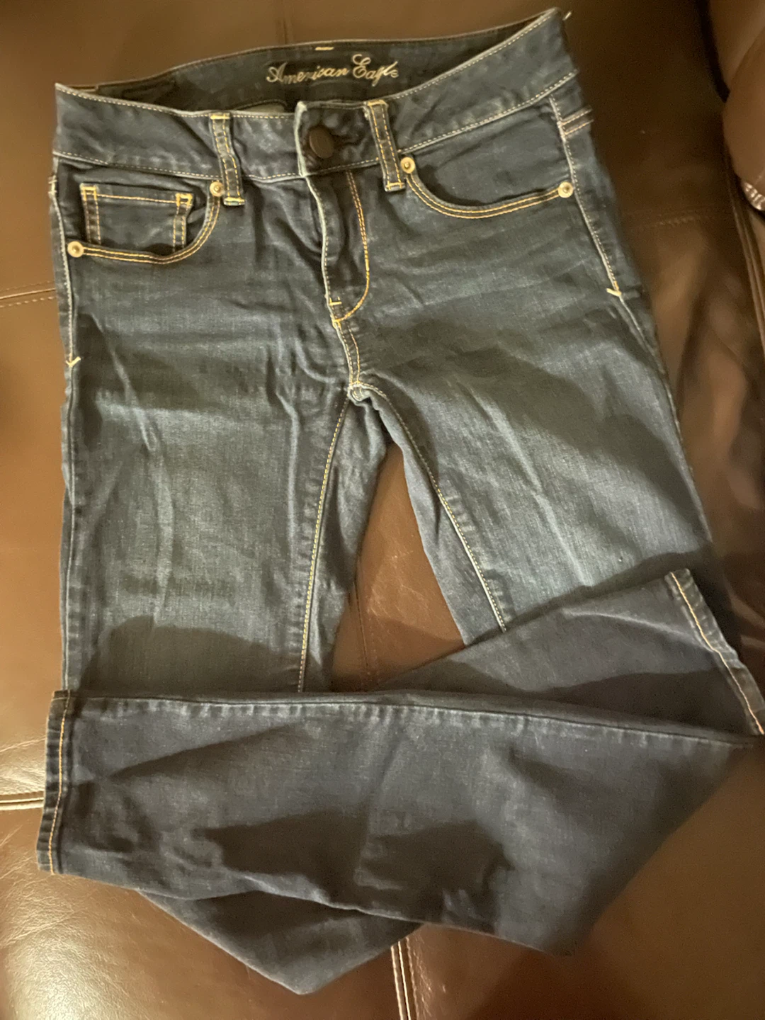 American Eagle dark wash jeans