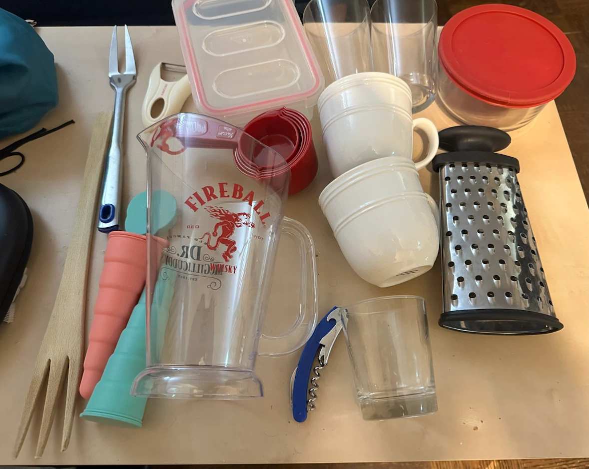 Kitchen Utensils Bundle - Grater, Can Opener, Glasses & More