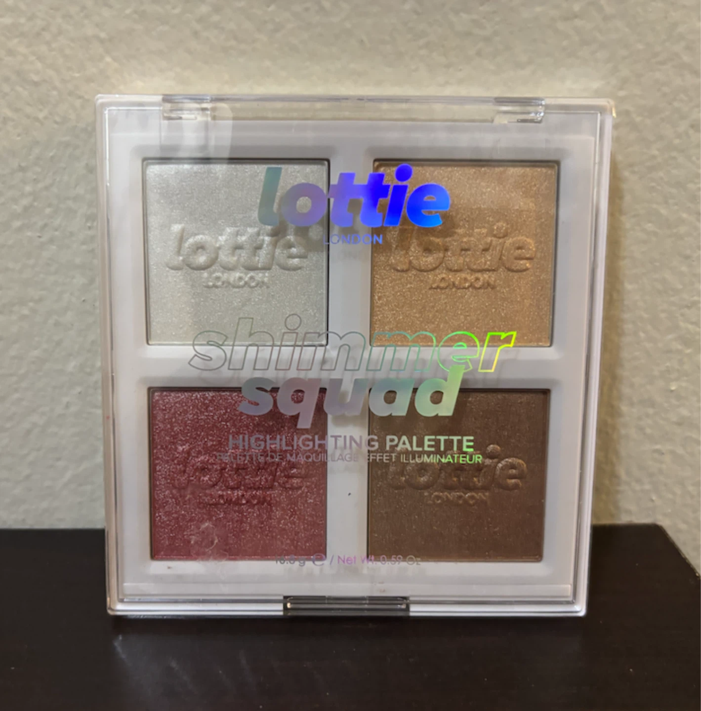 NEW-Lottie London Glowburst Shimmer Squad Highlighting Palette