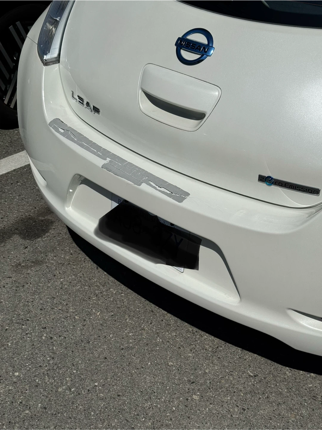 Nissan Leaf Bumper rear - White $80 OBO