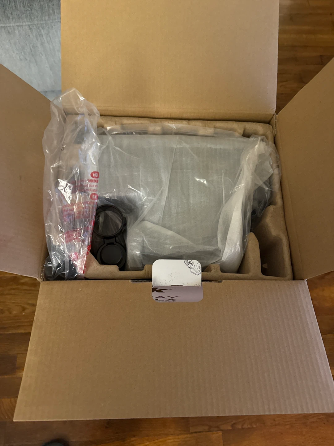 Shark Navigator Lift-Away DLX Vacuum Cleaner - photo 4