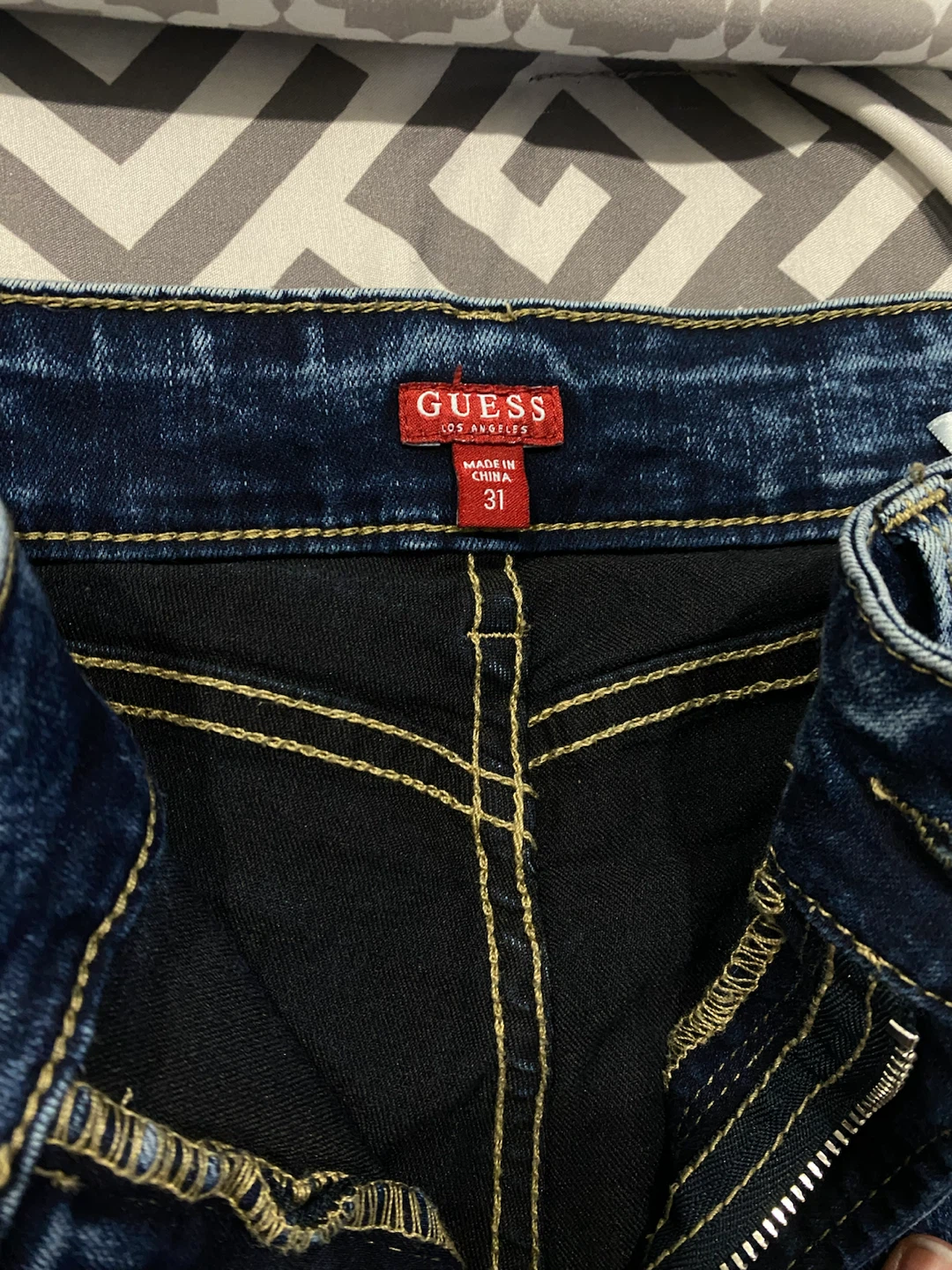 Guess Los Angeles Acid Wash Denim Jeans Size 31 - photo 2