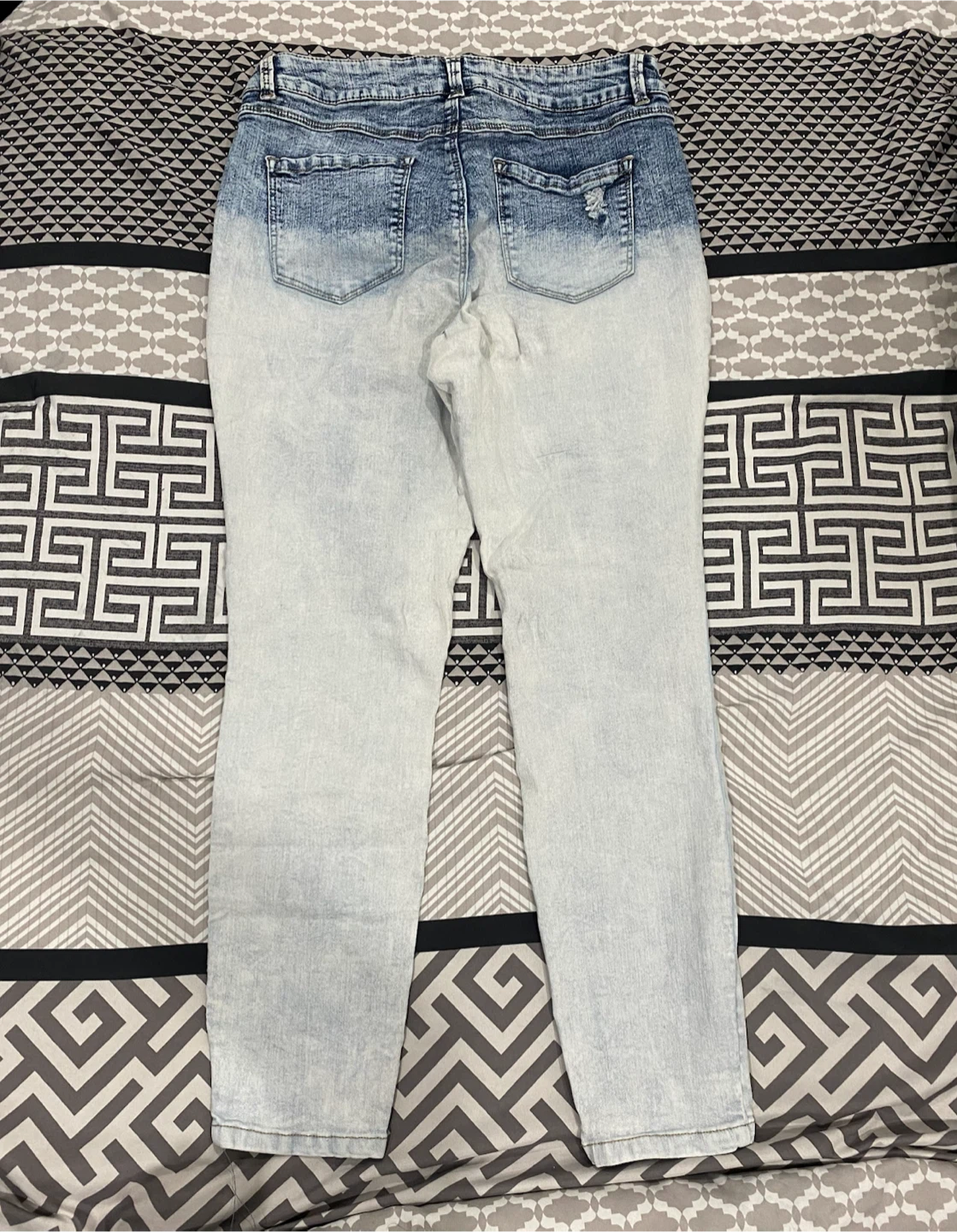 Blue Wash Denim Jeans - photo 3