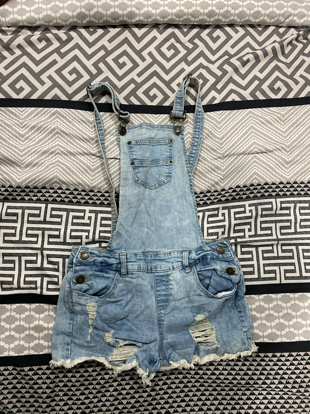 Assorted Dresses and Denim overalls - photo 3