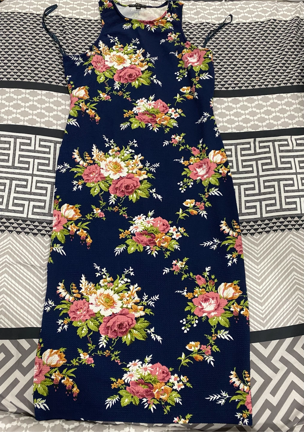 Assorted Dresses and Denim overalls - photo 4