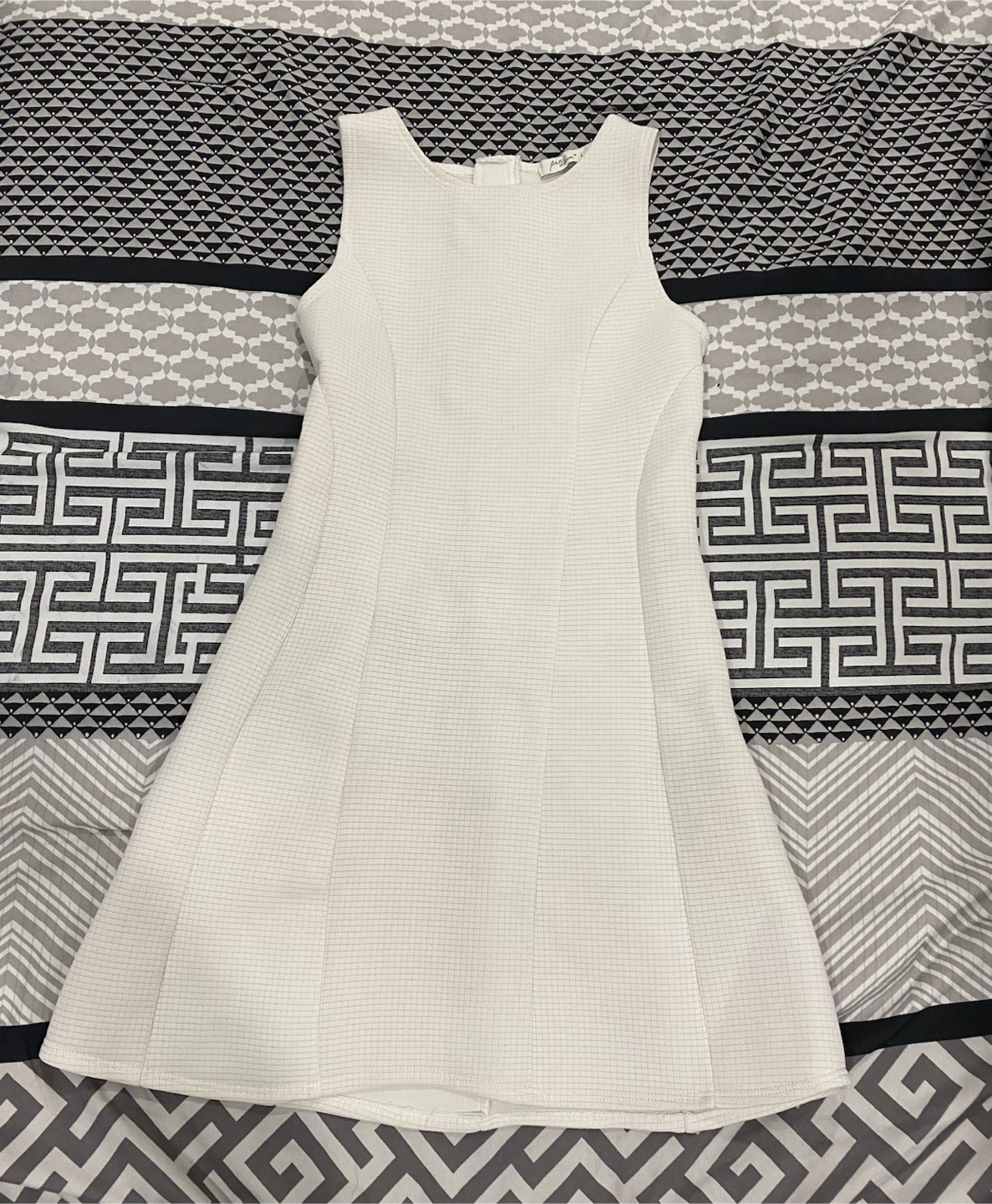 Assorted Dresses and Denim overalls - photo 5