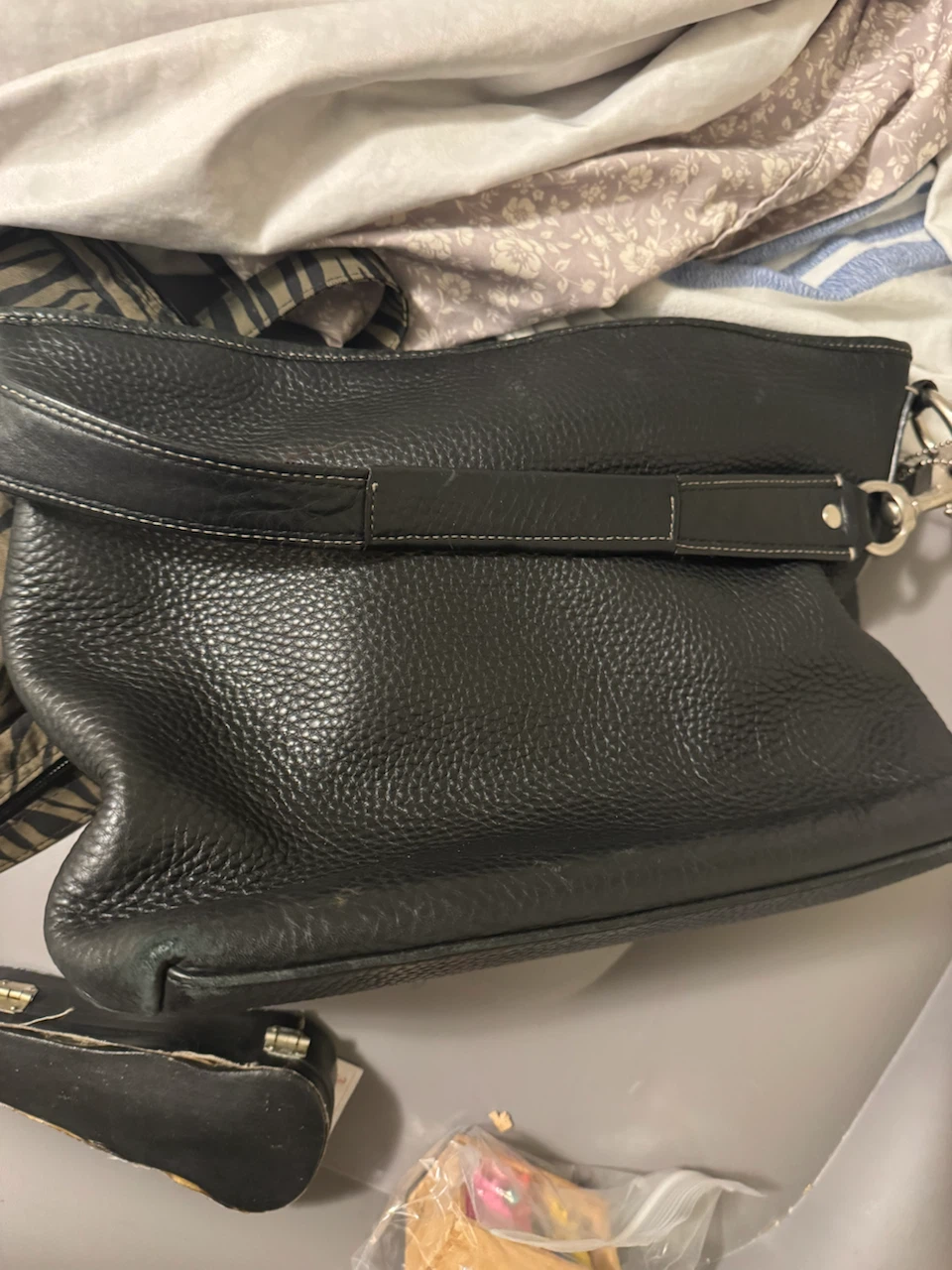 Rare find authentic Coach Black Leather Shoulder Bag - photo 3
