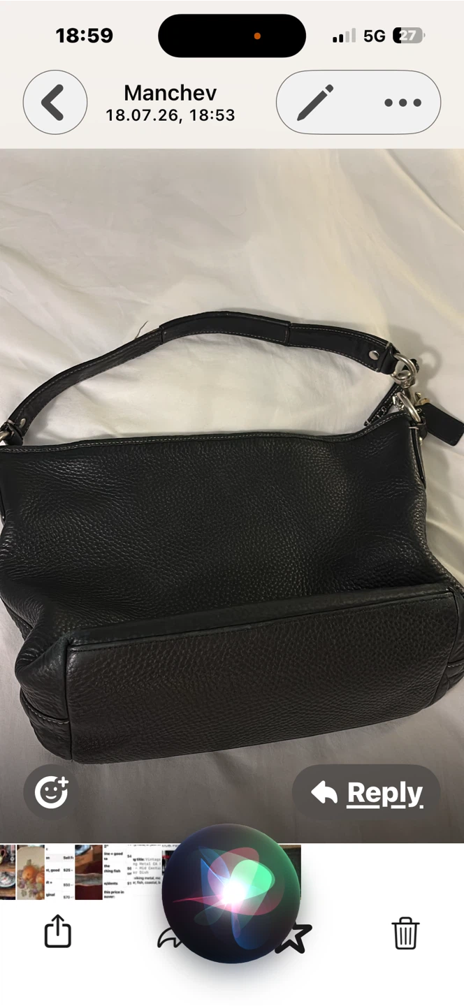 Rare find authentic Coach Black Leather Shoulder Bag - photo 4