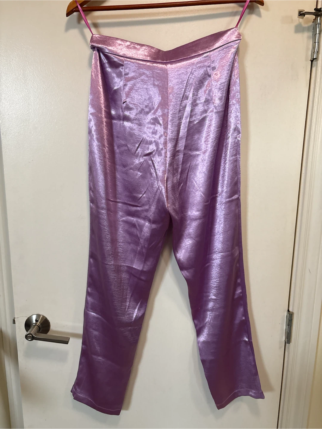NWT boohoo US 6 Satin Pants - photo 2