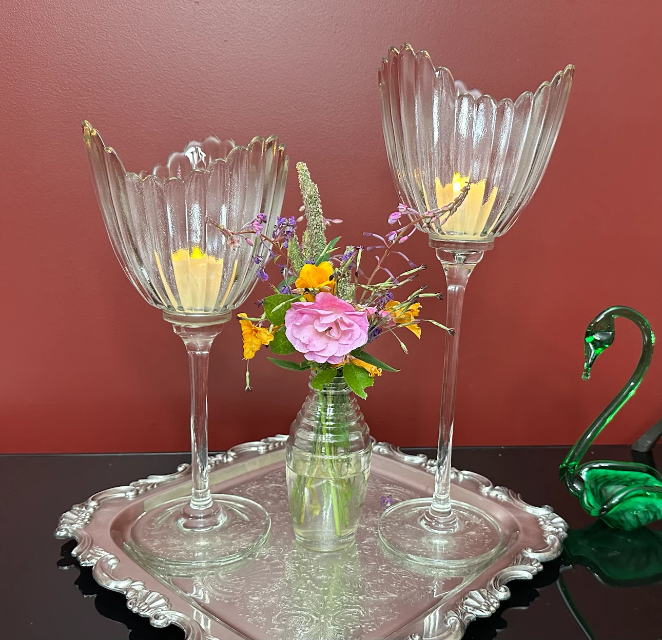 Vintage Scalloped Glass Candle Holder Set – Elegant Design