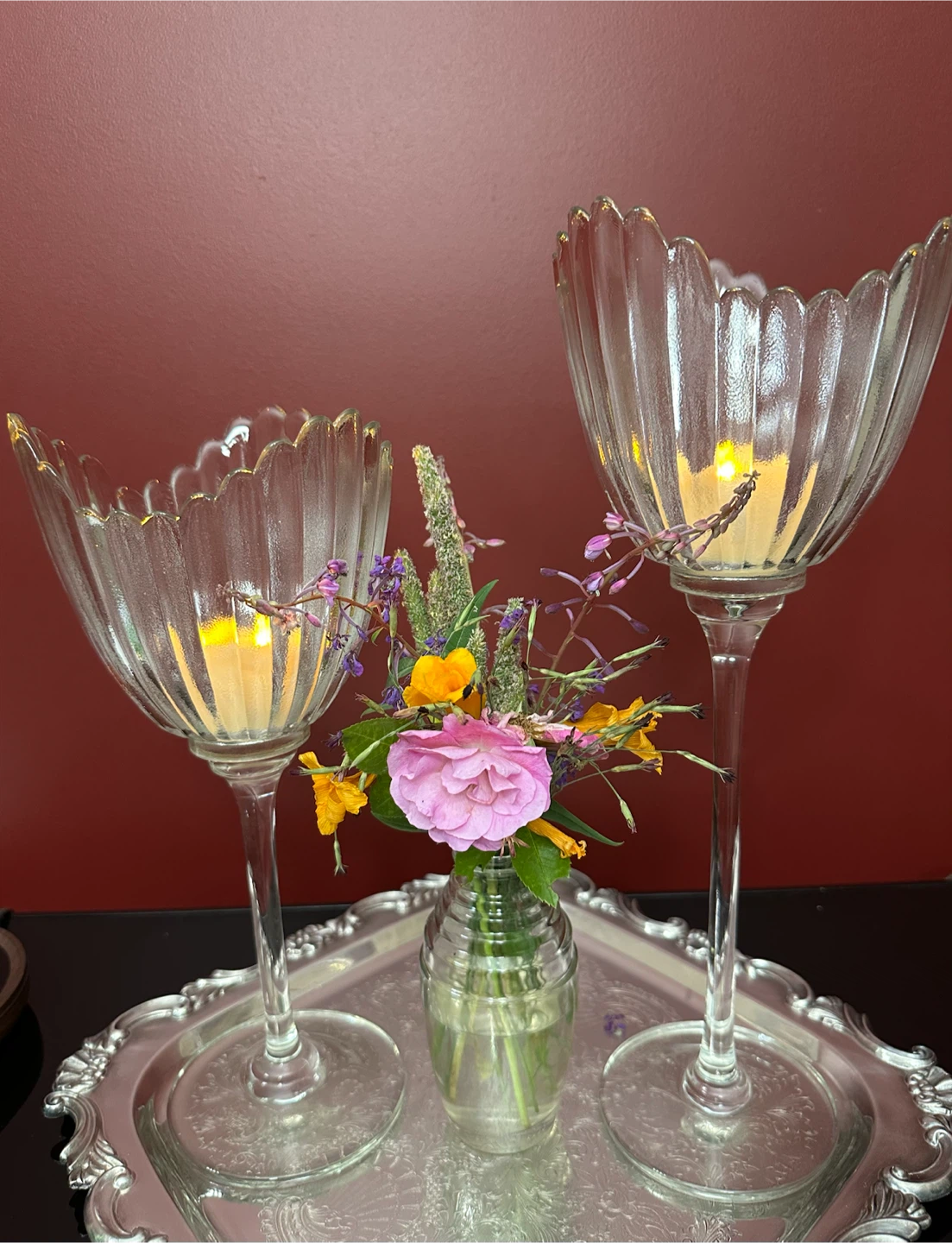 Vintage Scalloped Glass Candle Holder Set – Elegant Design - photo 4