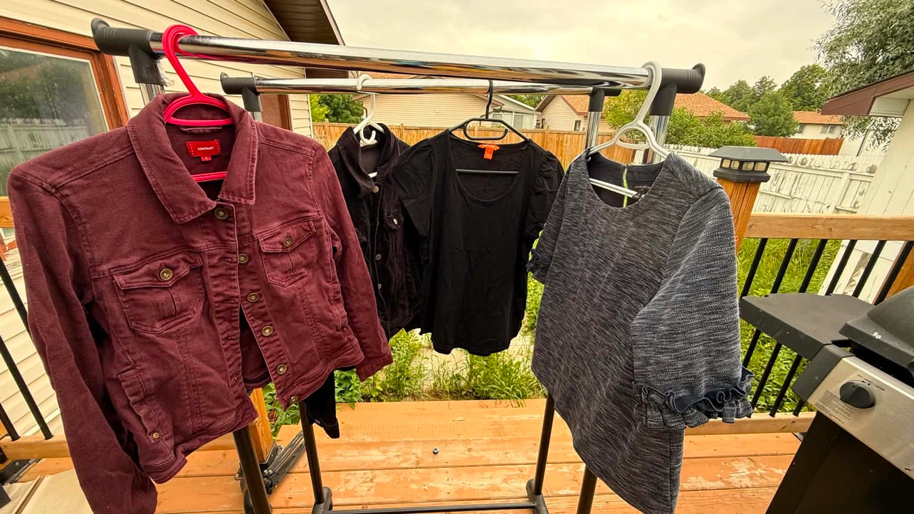 used clothes - photo 3