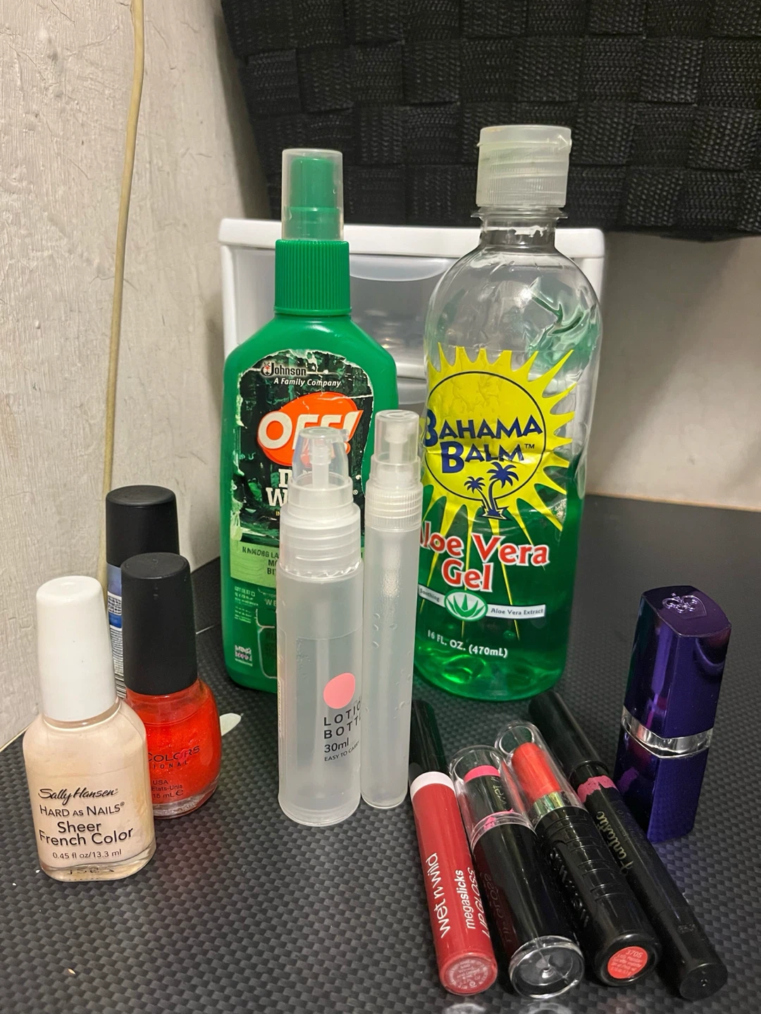 Lot of Beauty & Personal Care Items