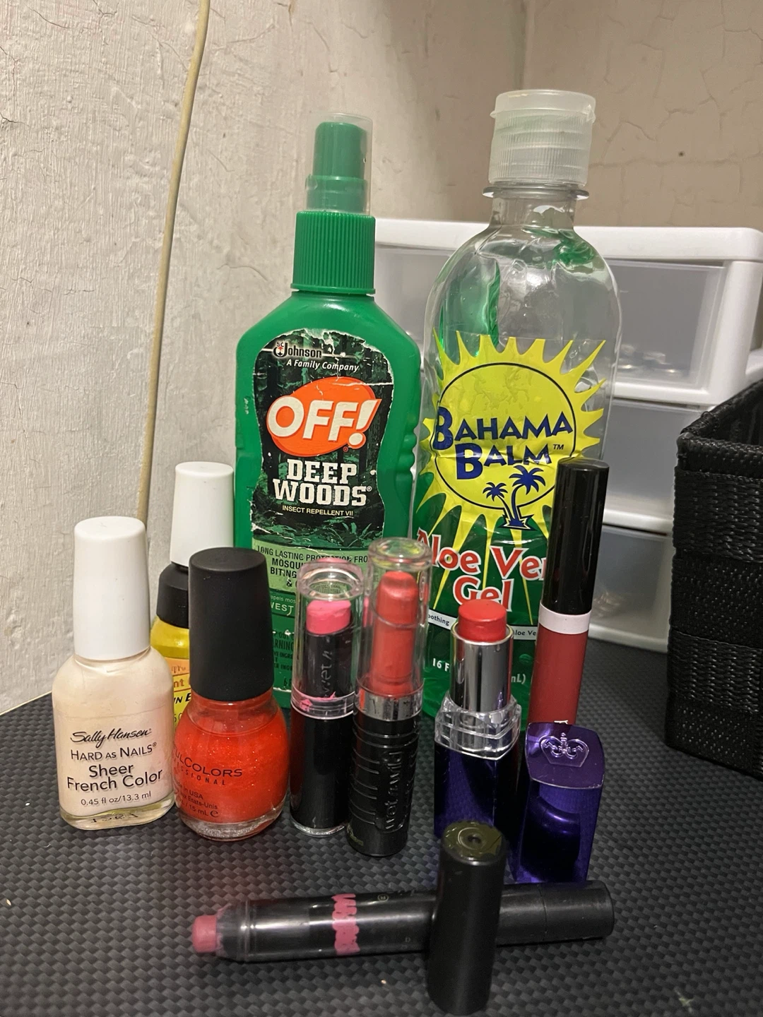 Lot of Beauty & Personal Care Items - photo 3