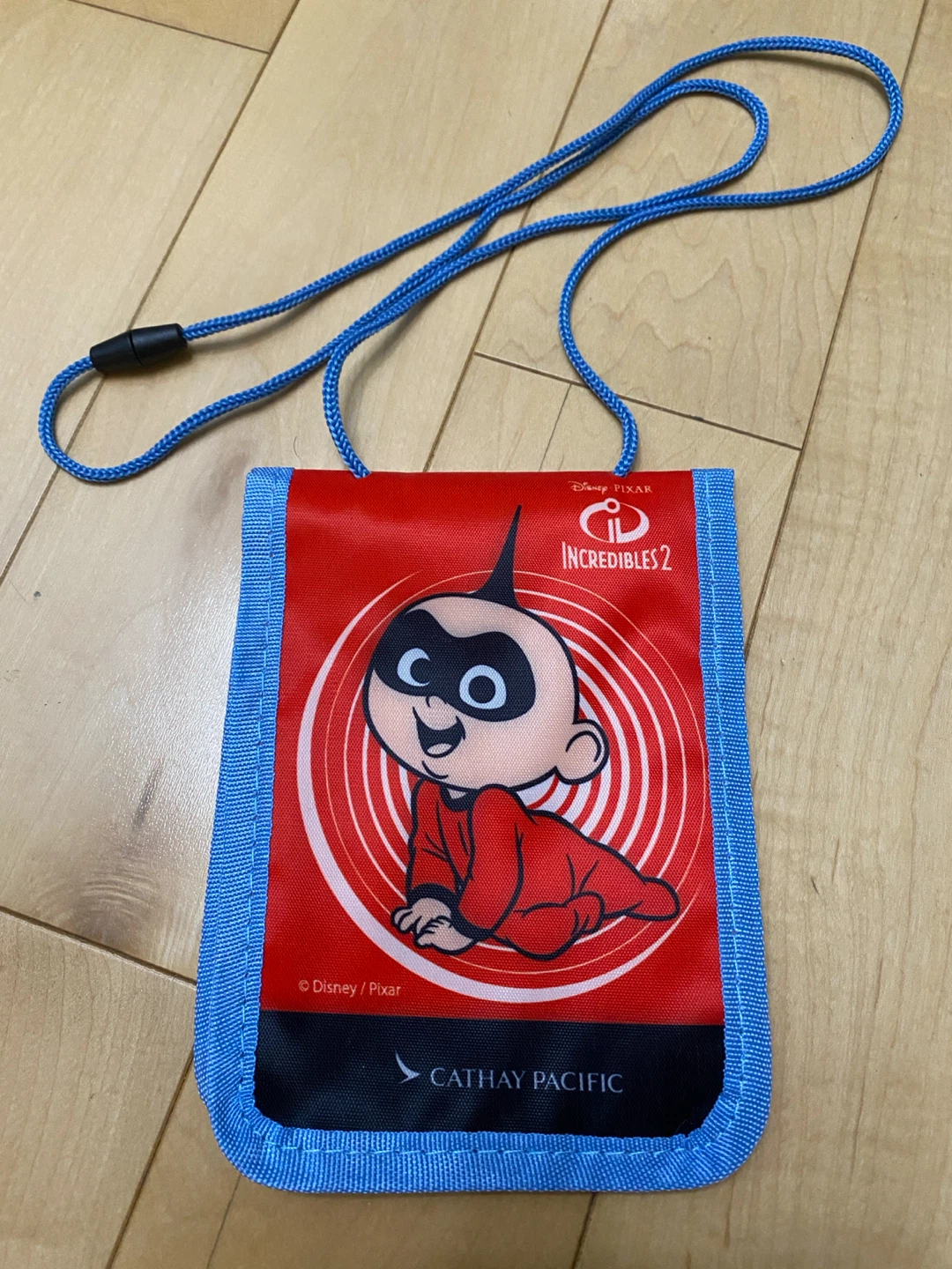 Disney Pixar Incredibles 2 Cathay Pacific Passport Holder