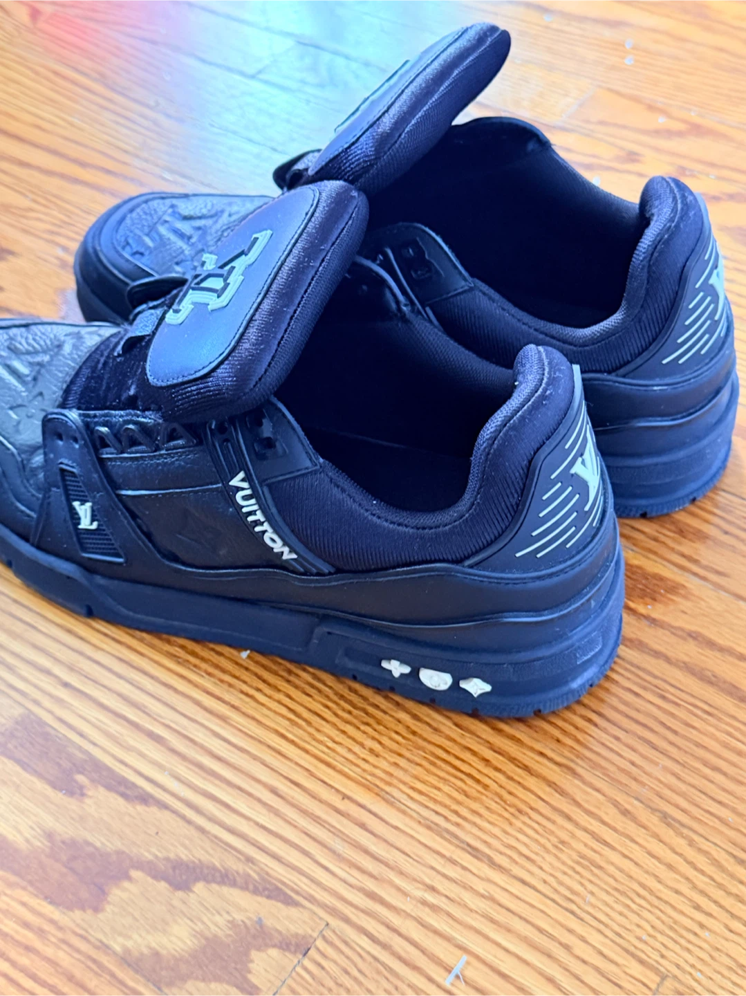 Louis Vuitton Black Sneakers - photo 2