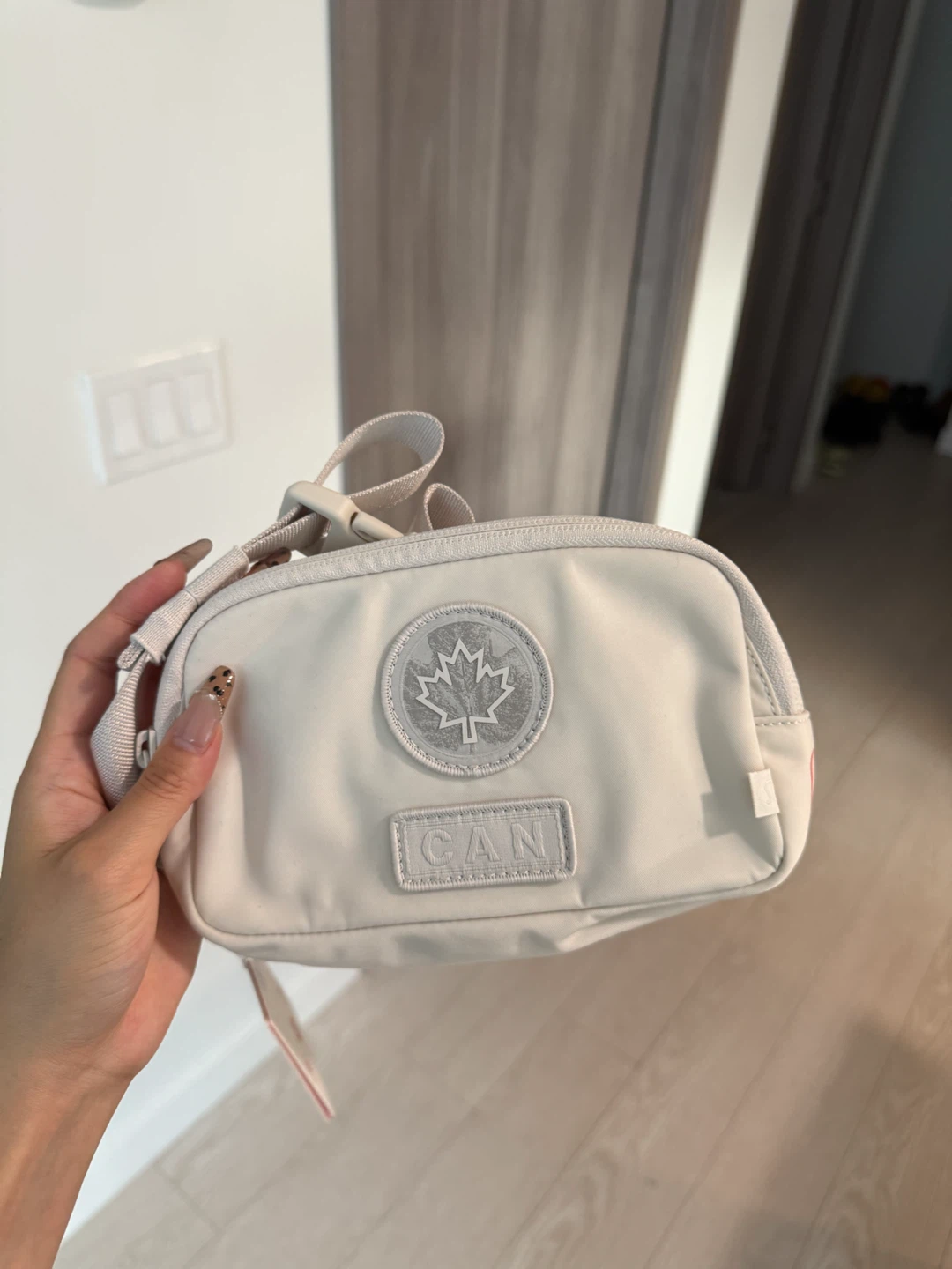 Lululemon Everywhere Belt Bag - White