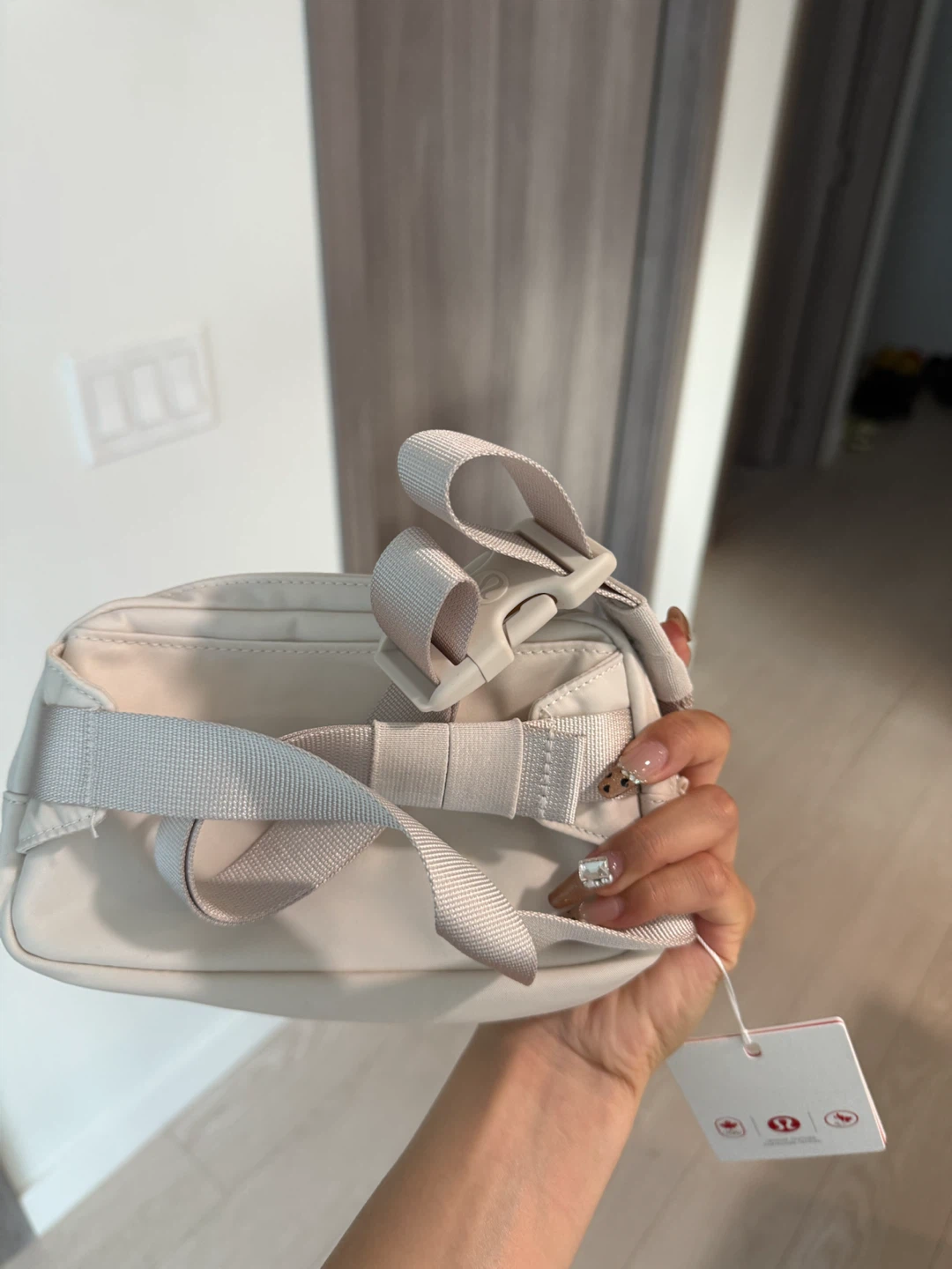 Lululemon Everywhere Belt Bag - White - photo 2