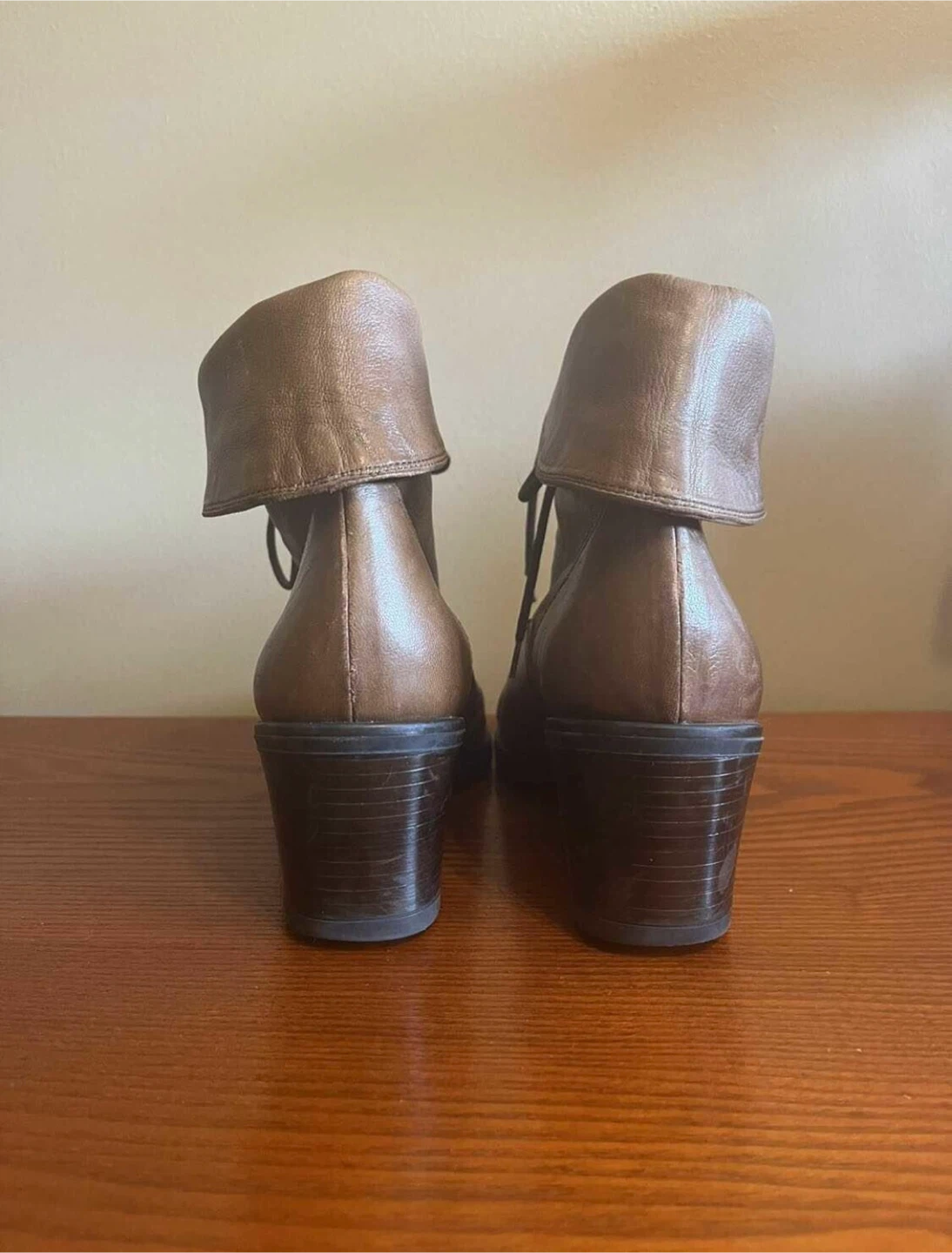 LADIES ARNOLD CHURGIN LEATHER BOOTS (Size 36=5.5) - photo 4