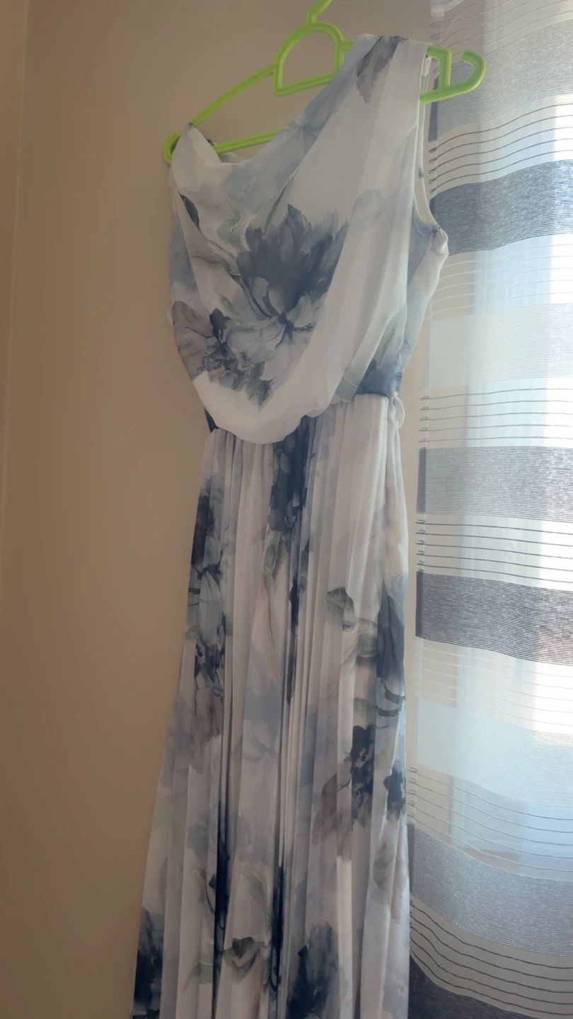Floral Pleated Maxi Dress