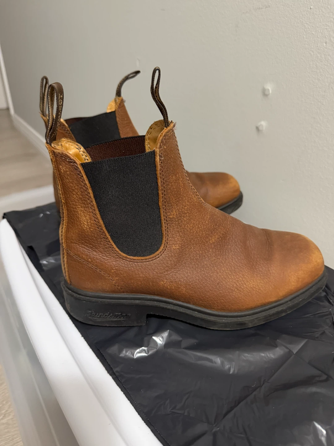 Blundstone Leather Chelsea Boots