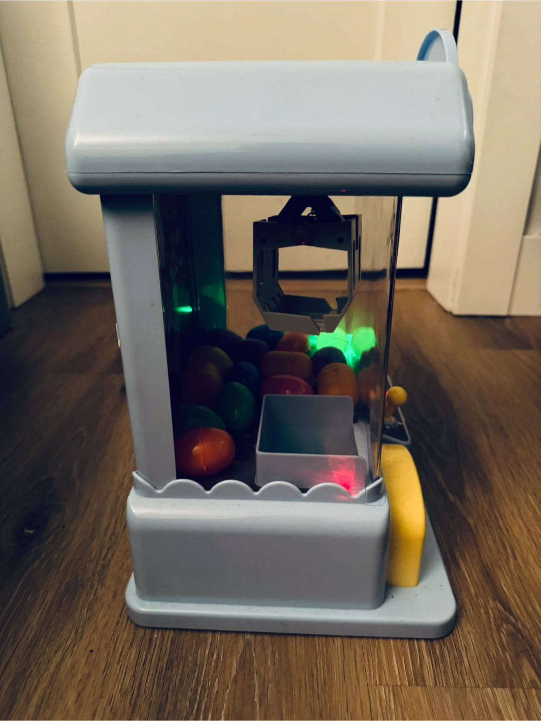 Mini Claw Machine for Kids - photo 2