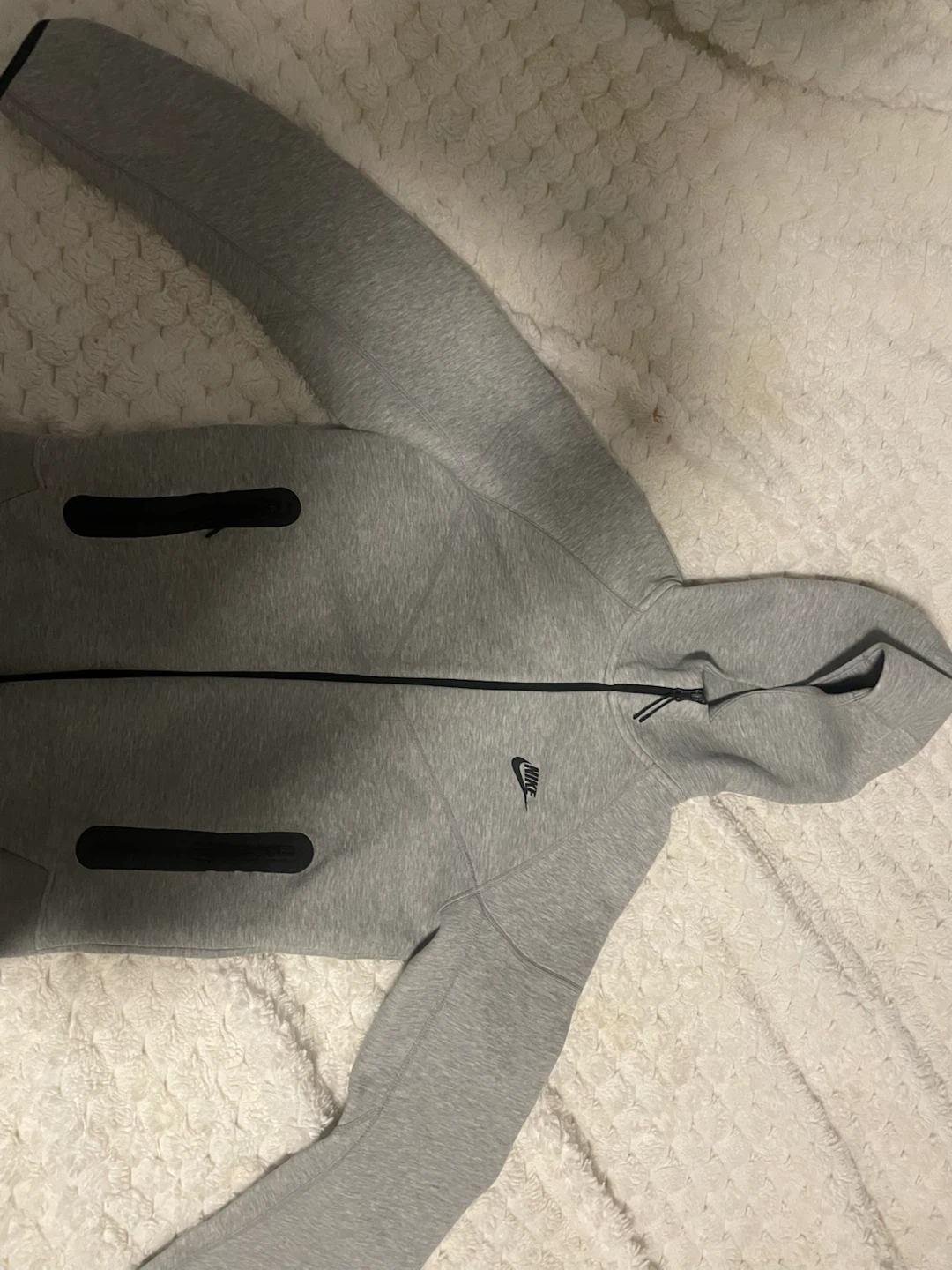 Size S Nike tech fleece