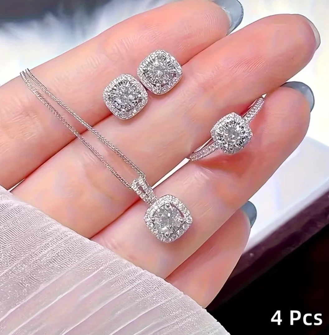 4 Pcs Jewellery Set - Necklace, Ring & Earrings