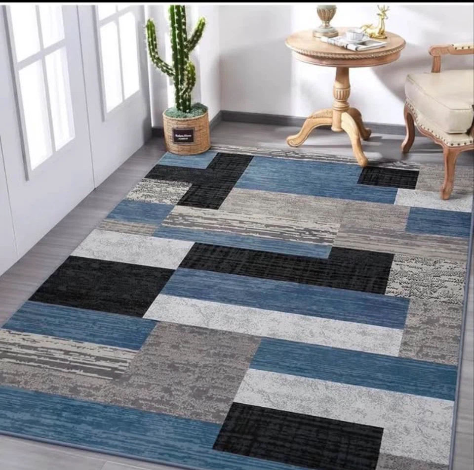 Geometric Patchwork Area Rug, 6x9 Blue $75 or Best Offer