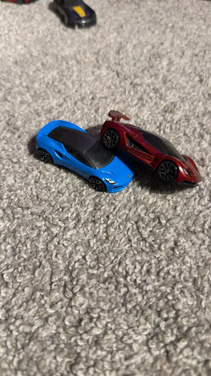 Hot Wheels Supercar Collection - Lamborghinis, Porsche, McLarens - photo 4