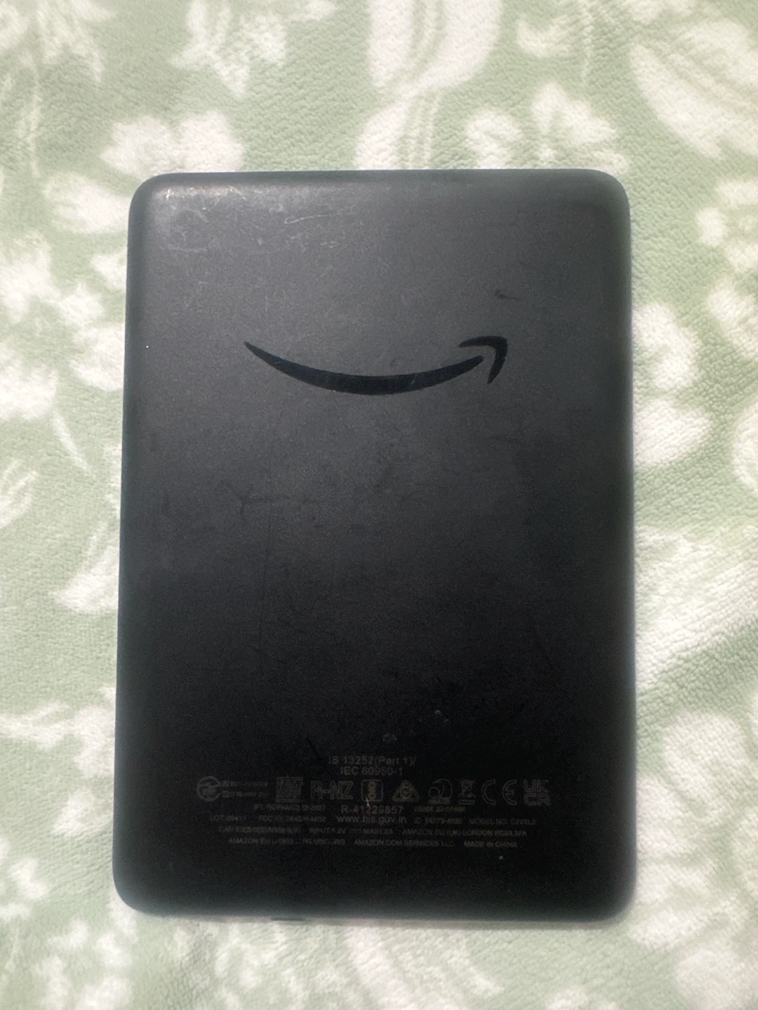 Amazon Kindle E-reader - photo 2