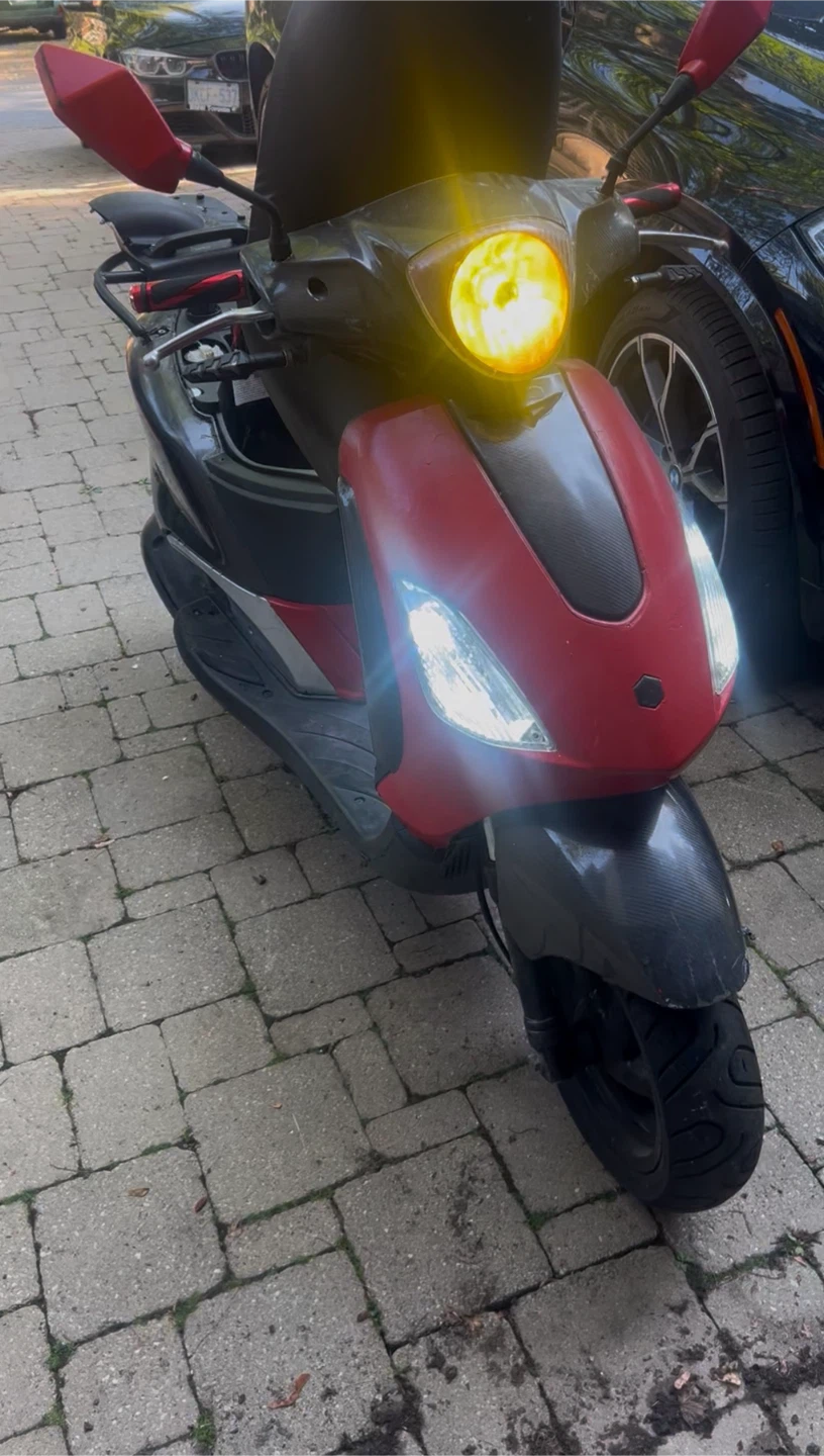 2009 Piaggio 150 fly
