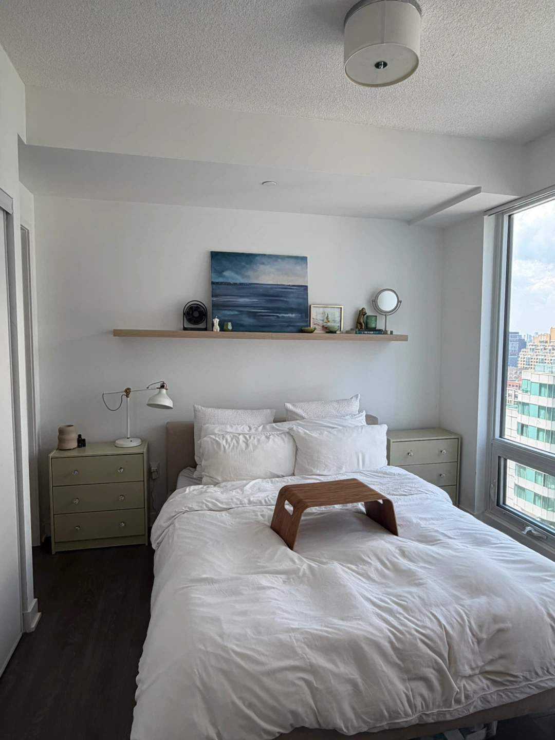 Light Yellow 3-Drawer Dresser - photo 2
