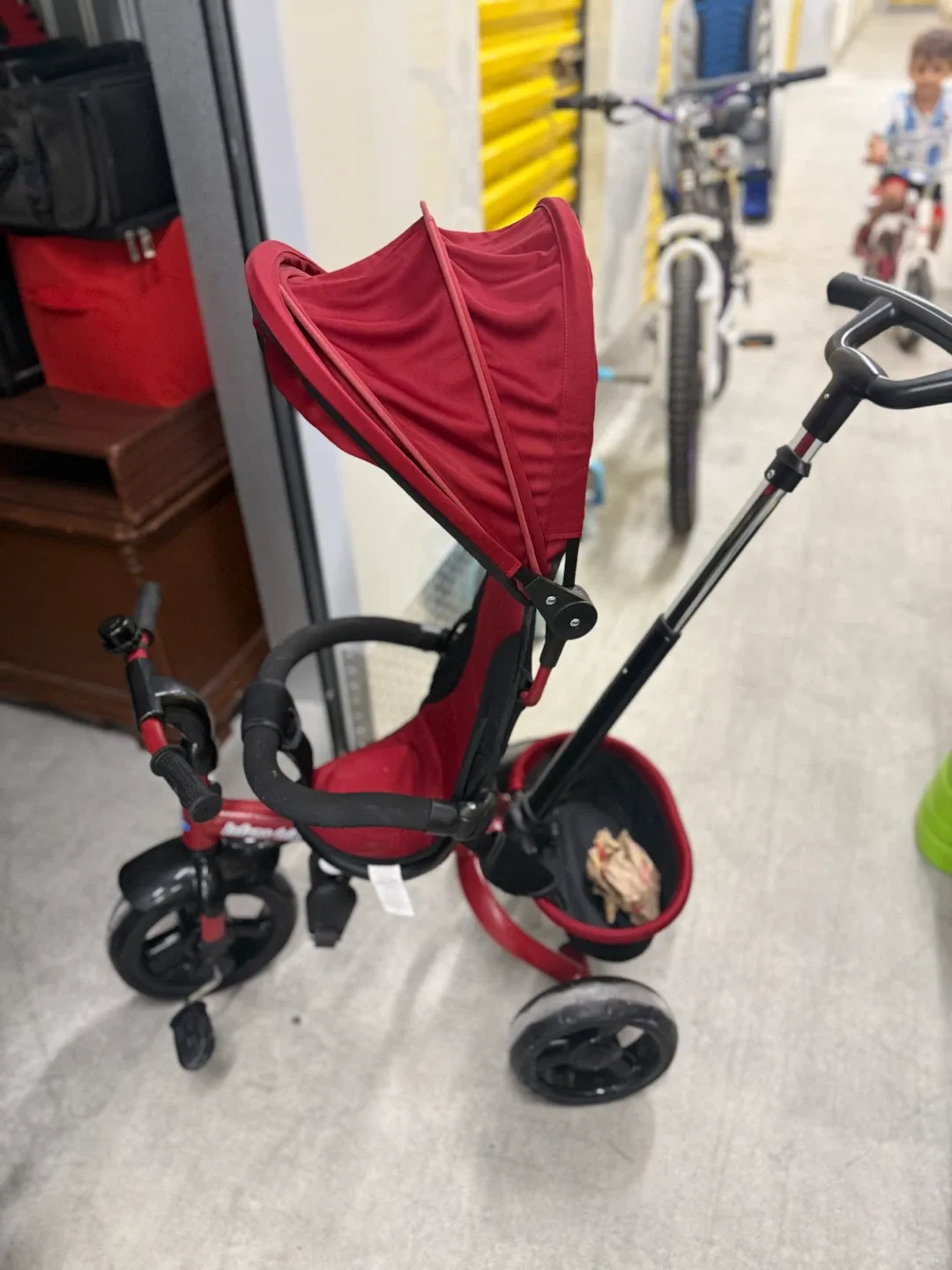Red Infans Tricycle with Canopy - photo 2