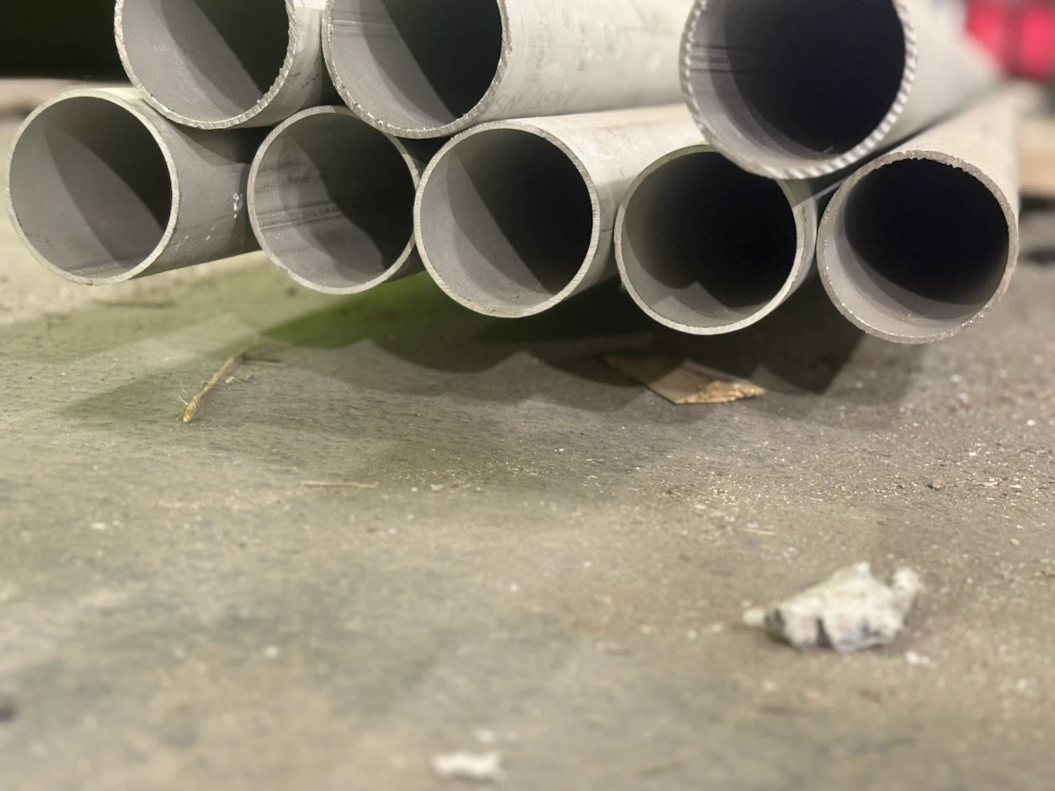 Metal Pipes Lot