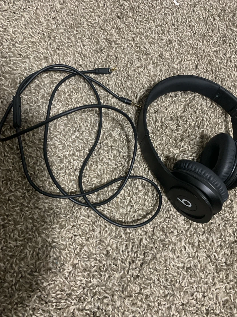 Beats Solo HD Headphones - photo 2