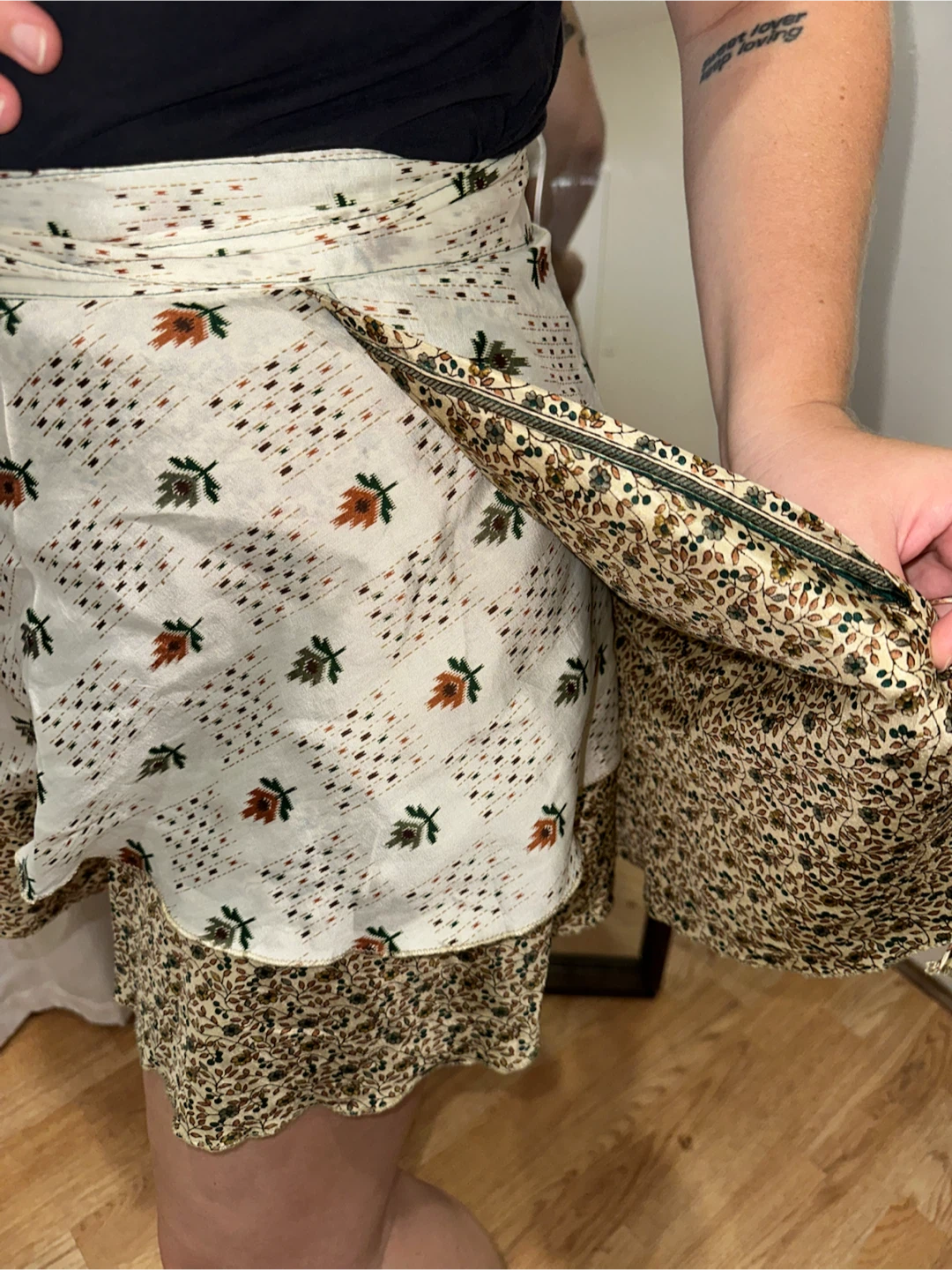 Tiered Floral Print Wrap Skirt - photo 5