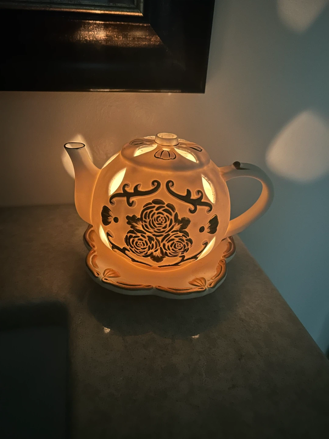 UNIQUE TEALIGHT CANDLE HOLDER (SEE LISTING) - photo 3