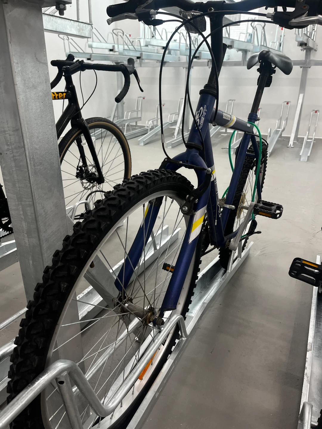 NEXT Challenger Hi Ten Steel 28” Mountain Bike