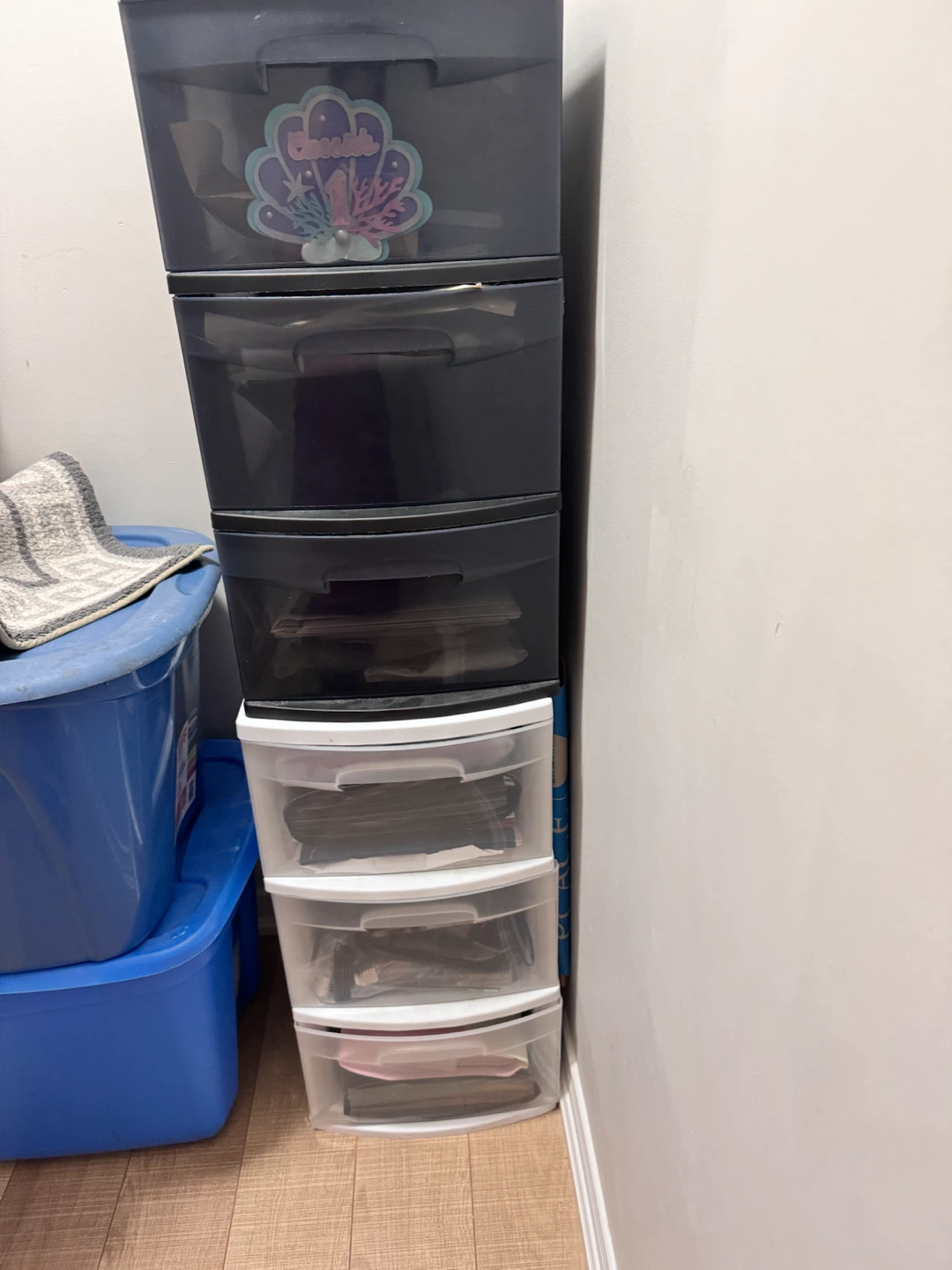 Sterilite Plastic drawers - photo 4
