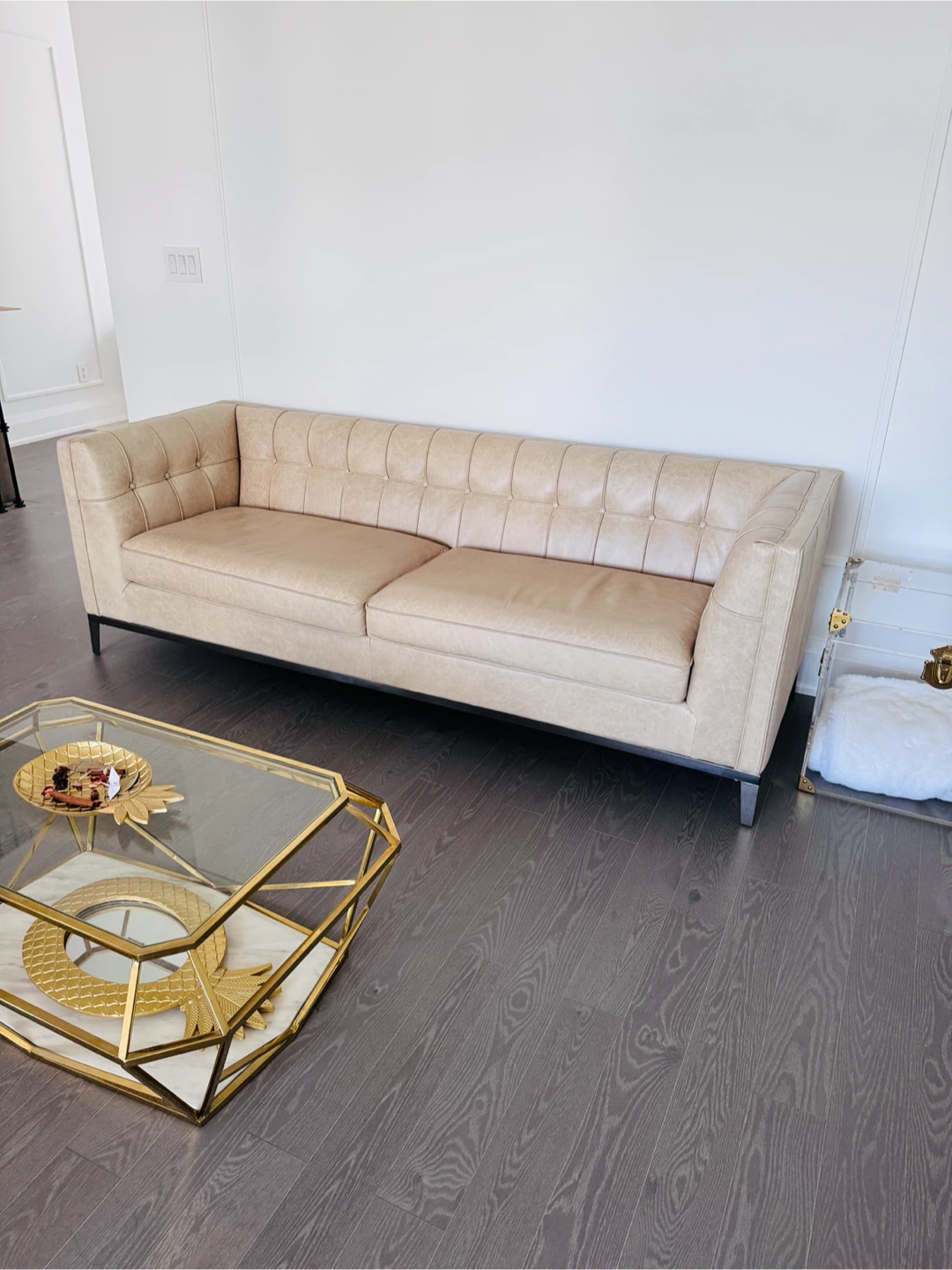 Tufted Beige Leather Sofa Like New - photo 3