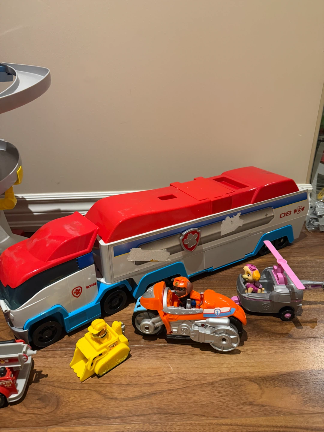 Paw Patrol lot of toys, good condition - photo 3