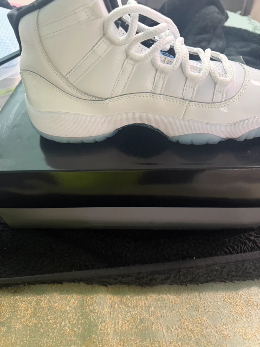 Jordan 11 Retro White/Blue - photo 3