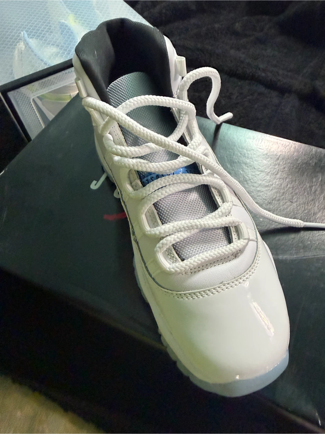Jordan 11 Retro White/Blue - photo 4