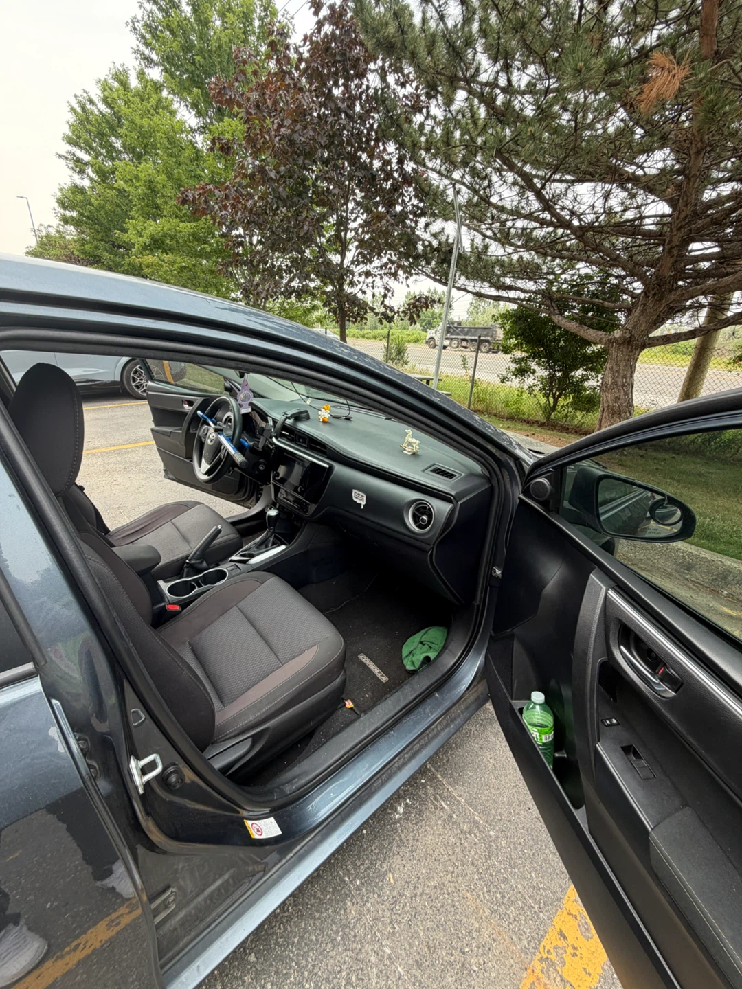 Used Toyota Corolla - photo 2